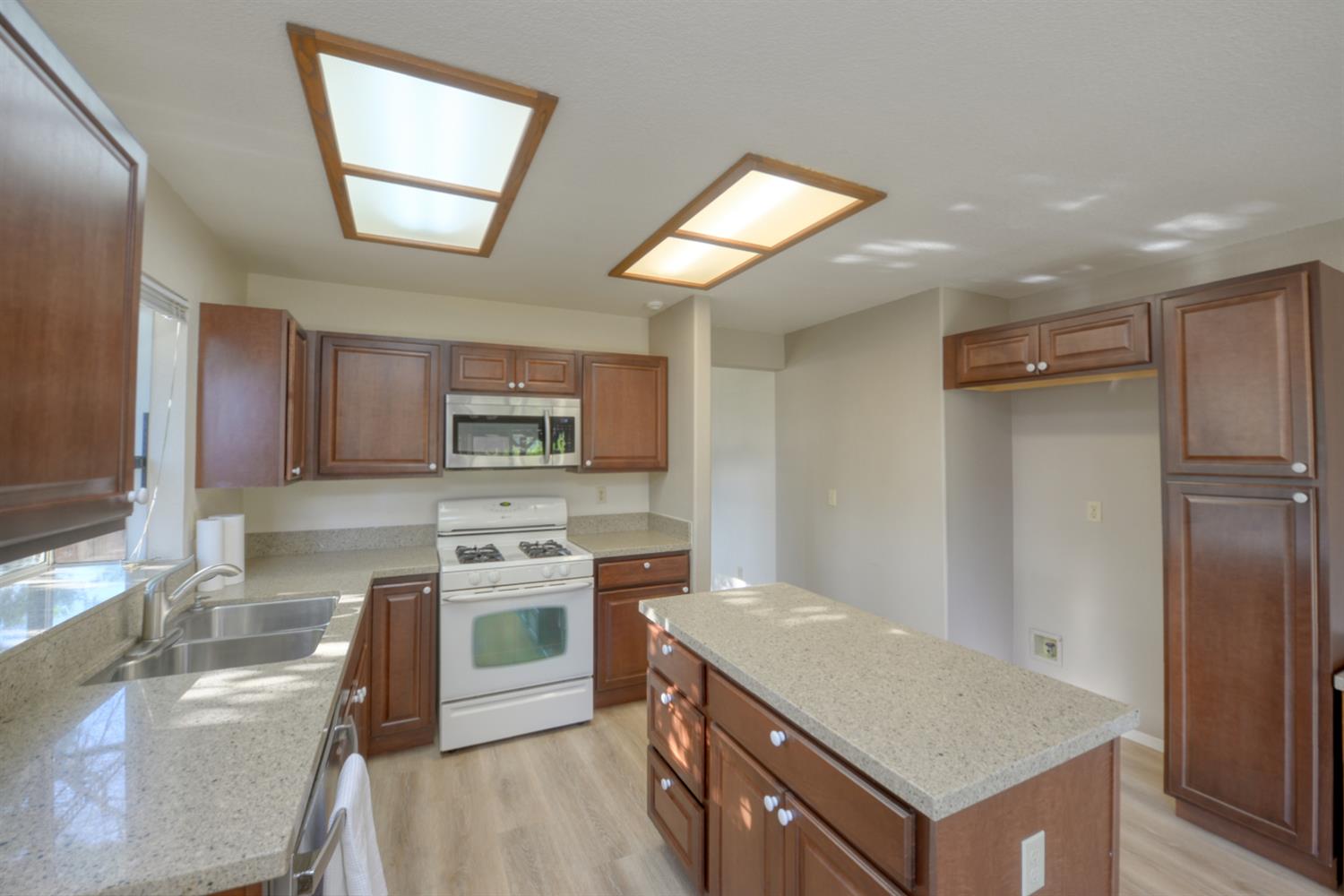 1124 Strawbridge Drive