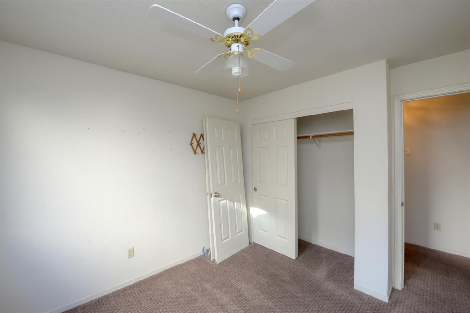 1124 Strawbridge Drive