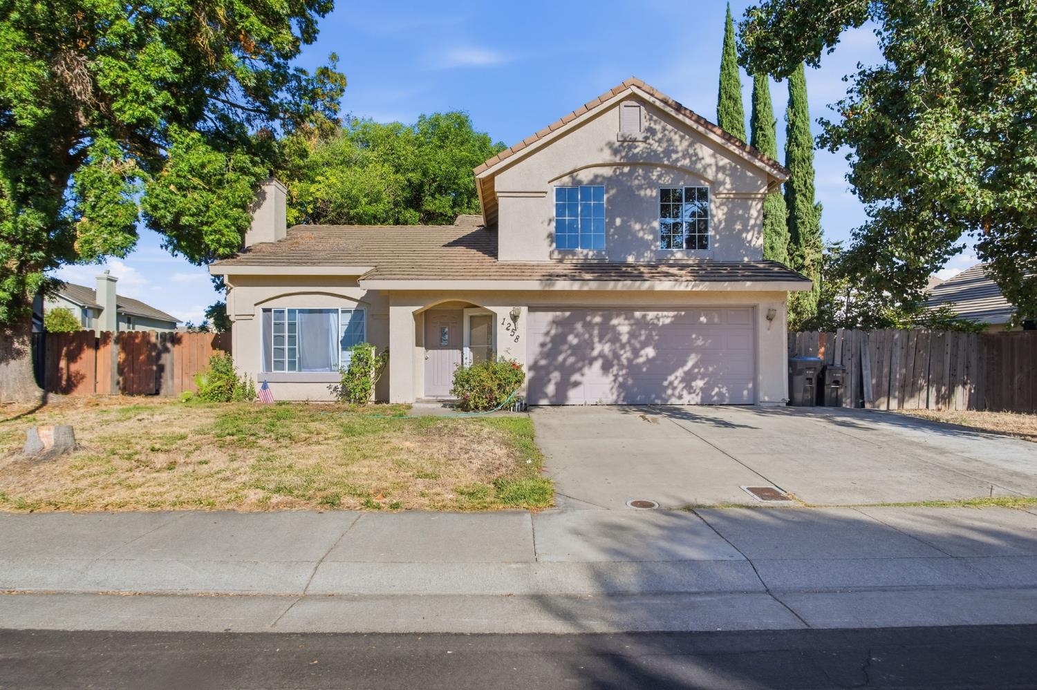 1258 Lloyd Thayer Circle
