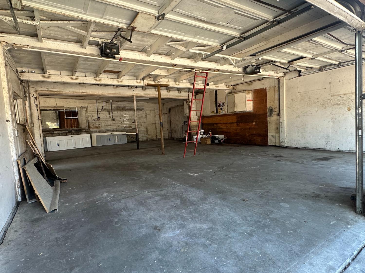 230 N 3rd Street