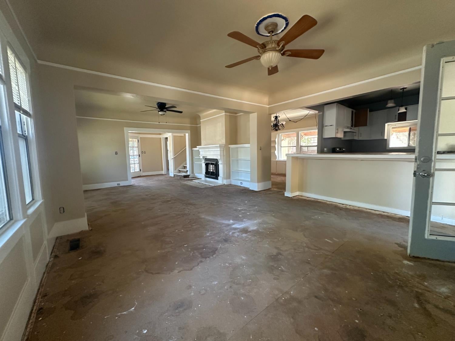 230 N 3rd Street