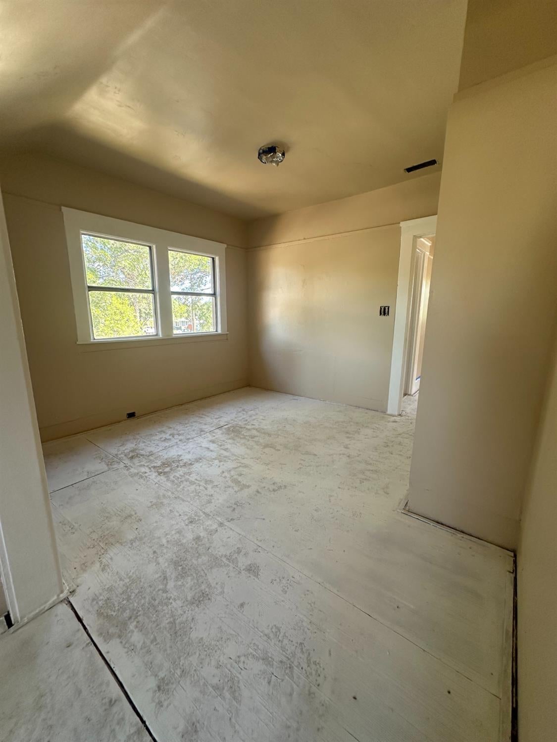 230 N 3rd Street