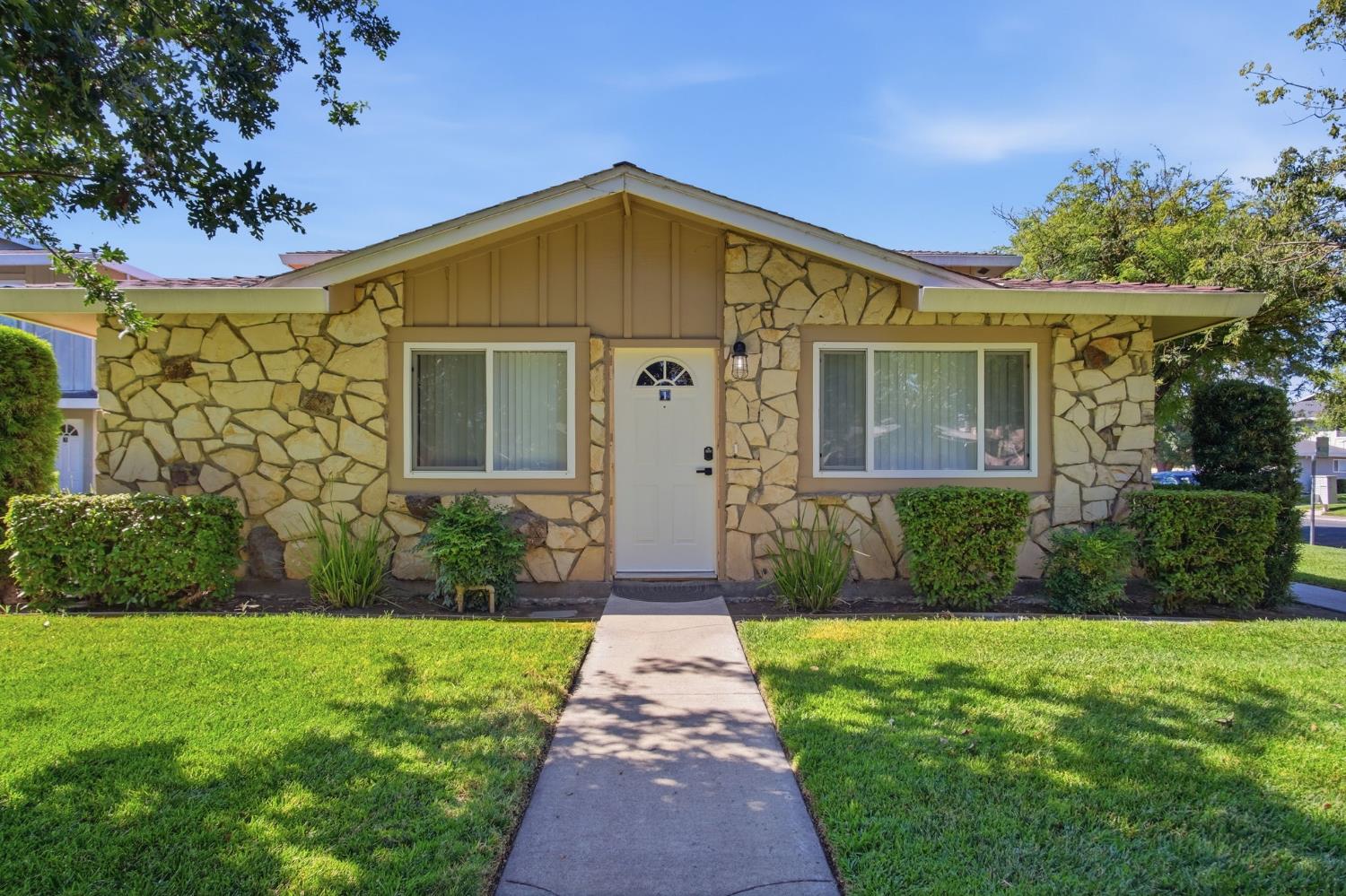2220 Chrysler Drive 1
