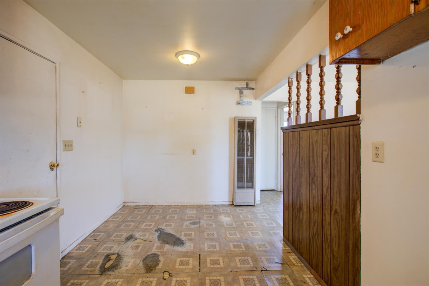 7316 Edythe Circle
