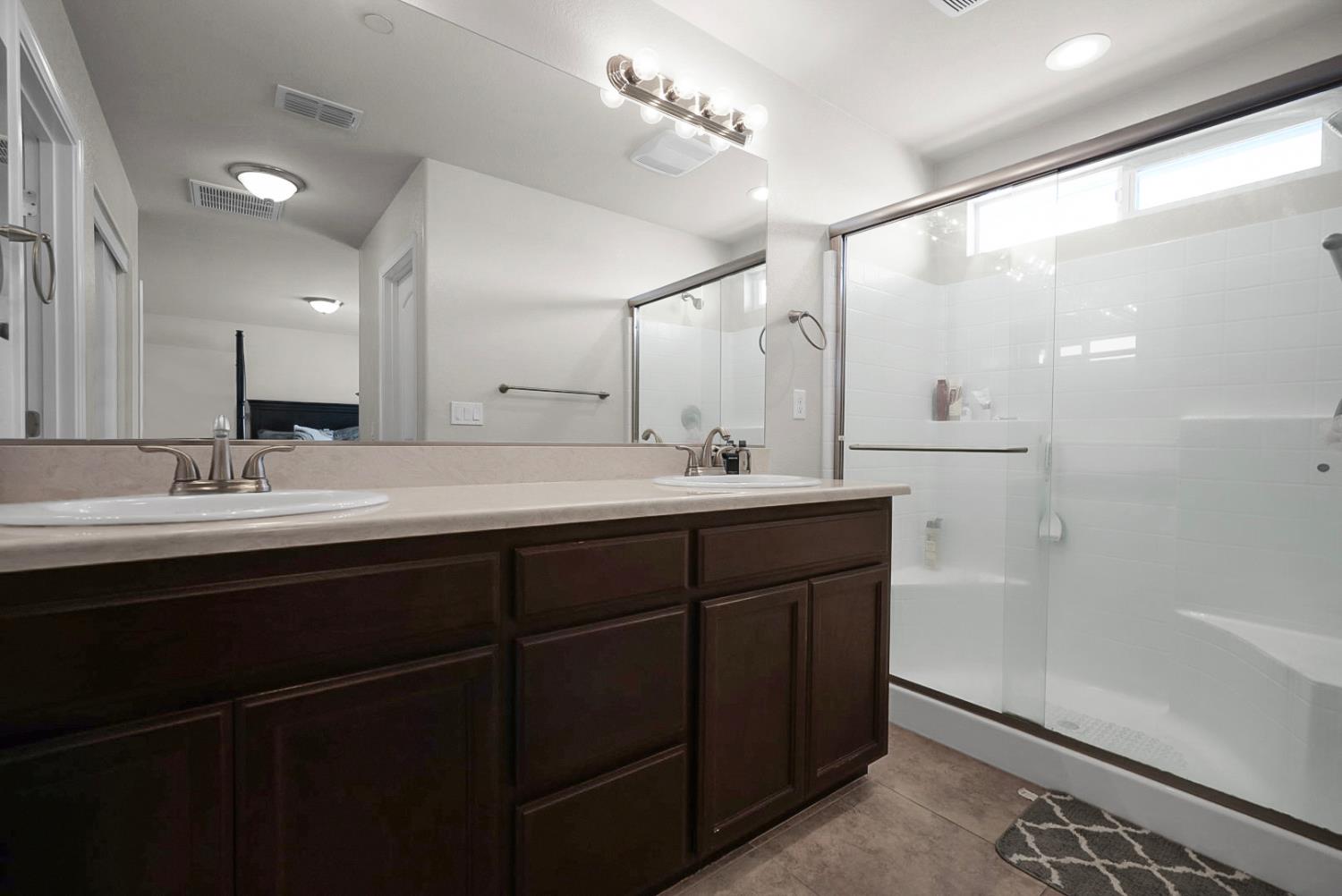 1433 Rosy Dawn Lane