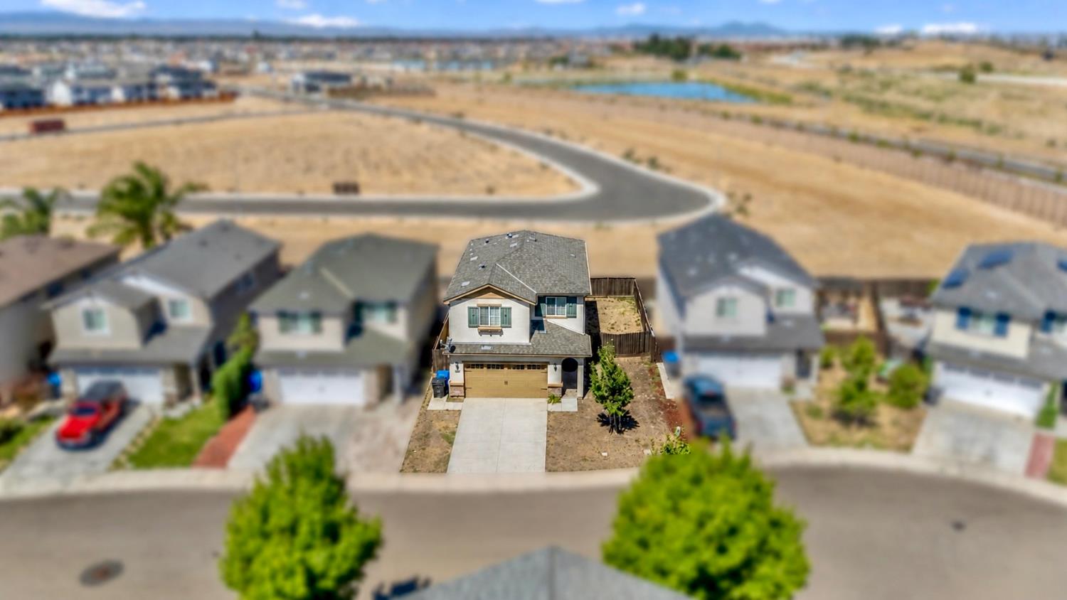 1433 Rosy Dawn Lane