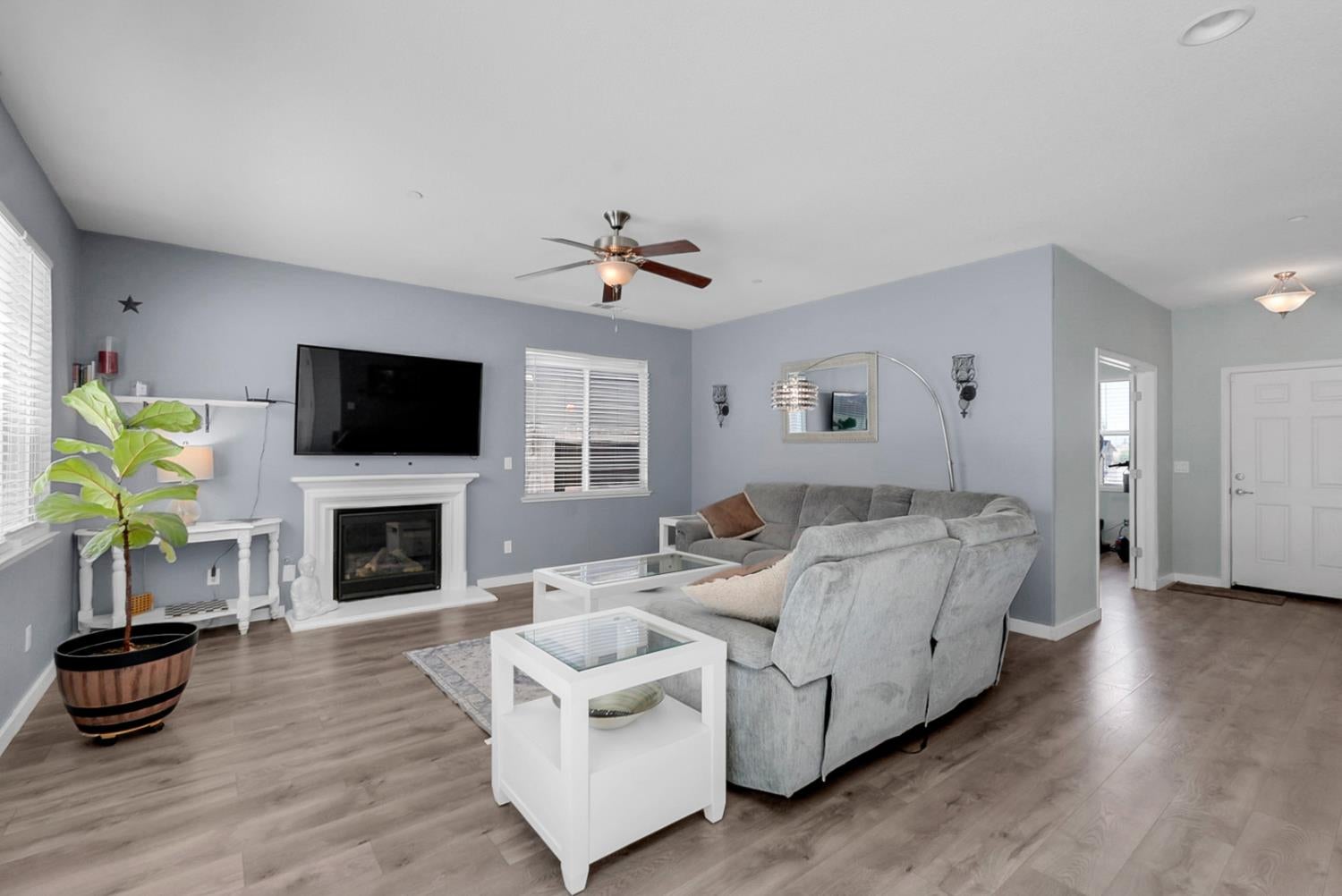 1767 Silver Ridge Way