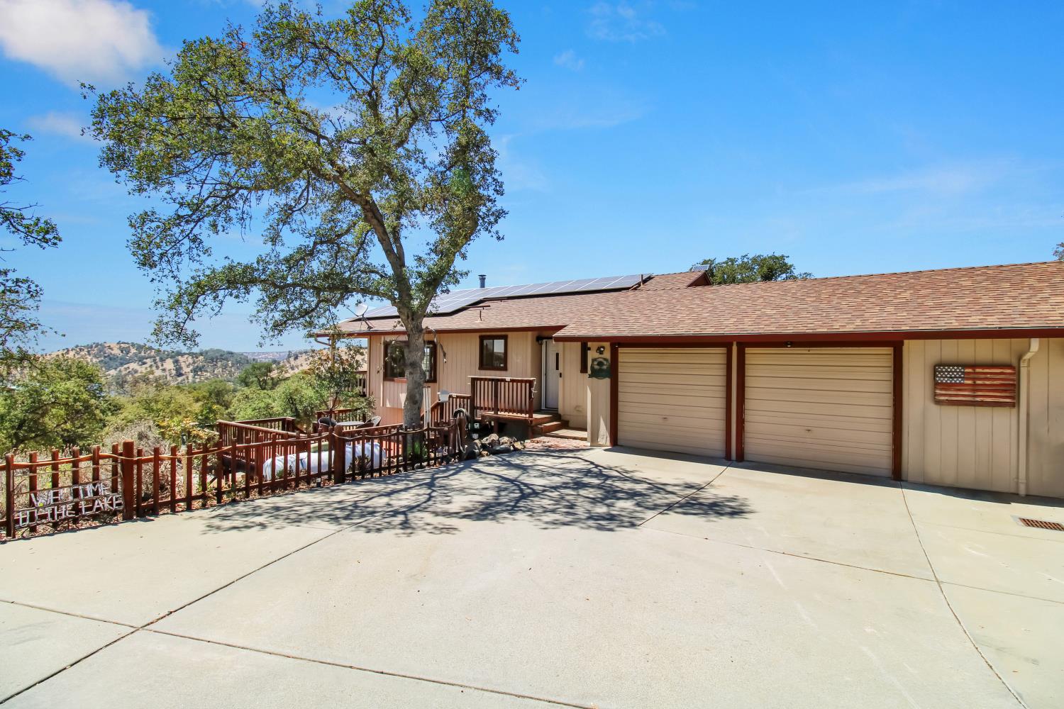 5270 Arbolada Drive