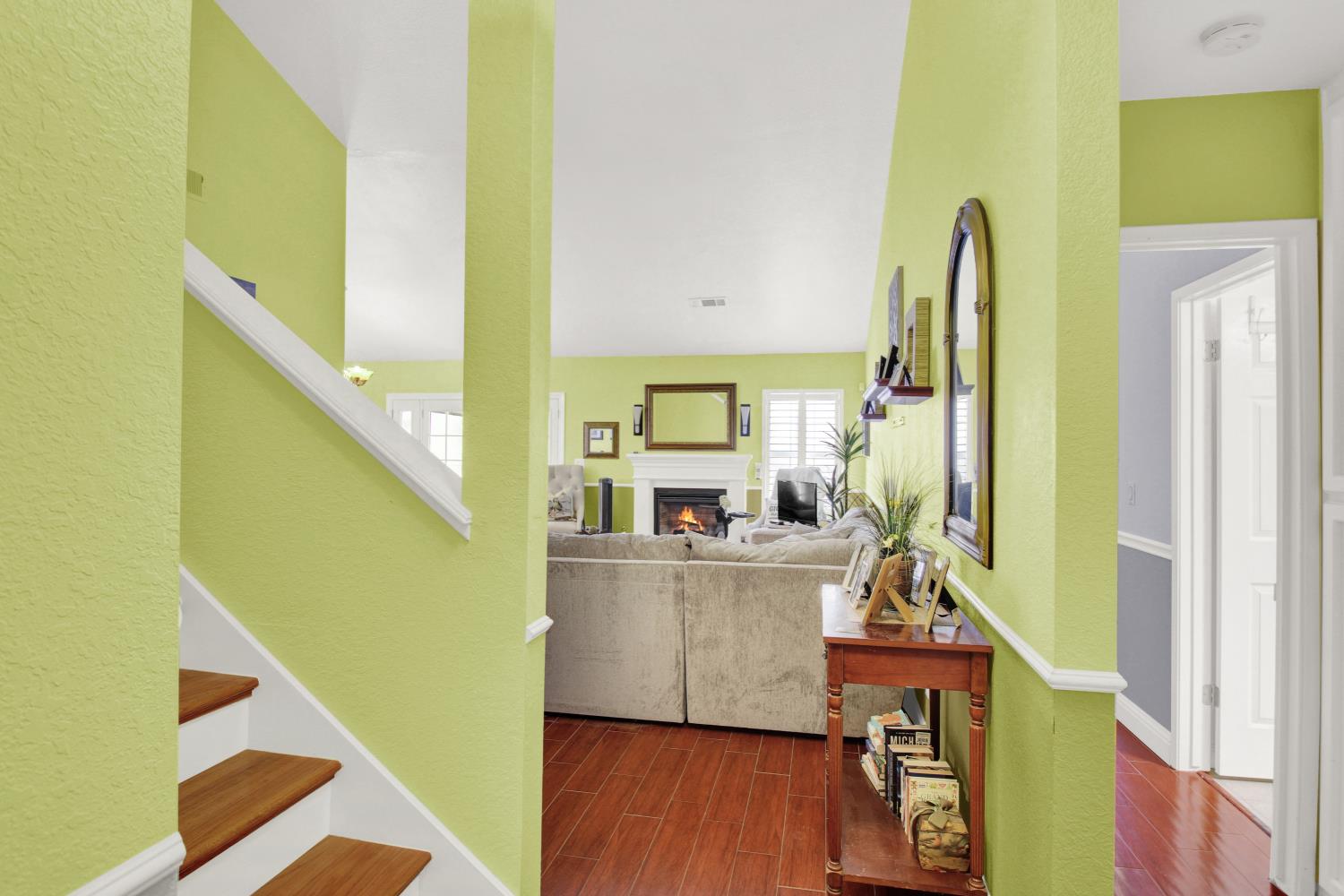 2340 St Lawrence Lane