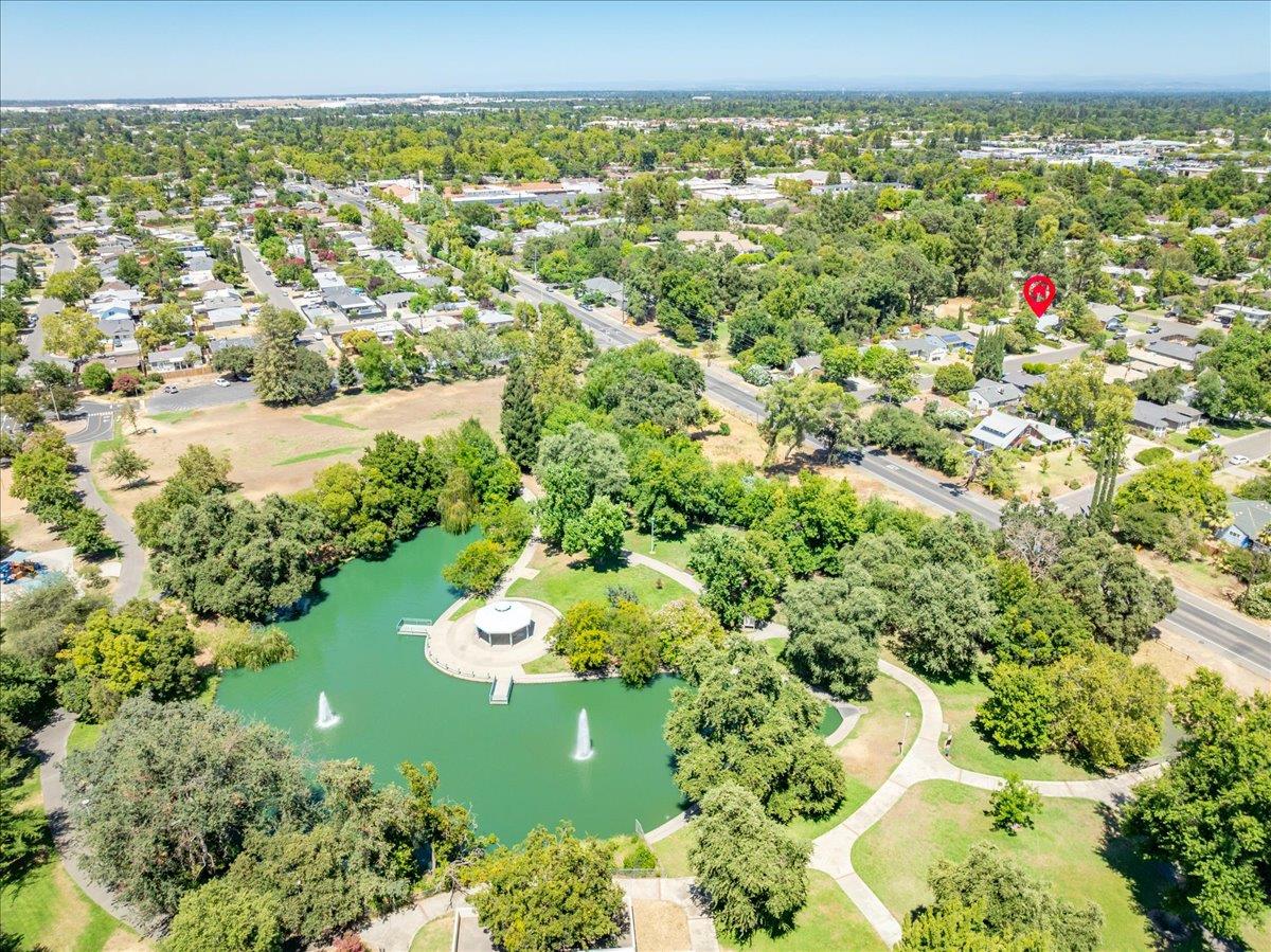 2321 Laredo Road