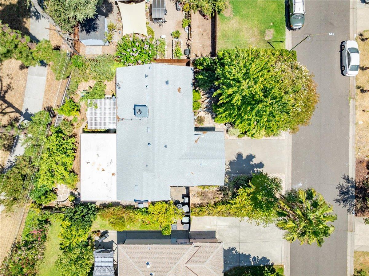 2321 Laredo Road