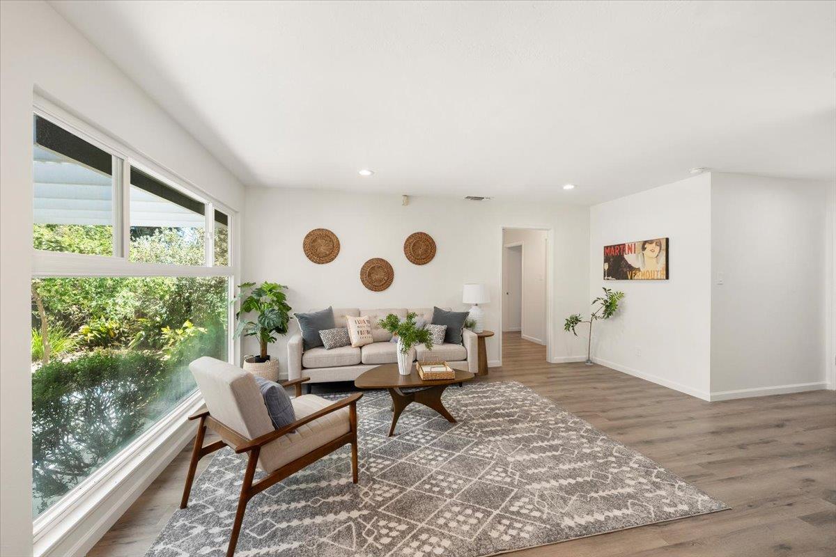 2321 Laredo Road