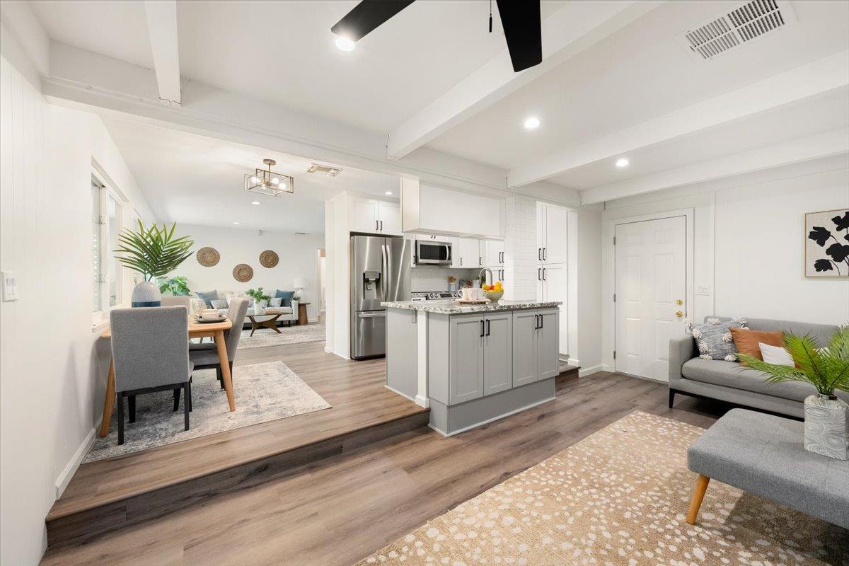 2321 Laredo Road