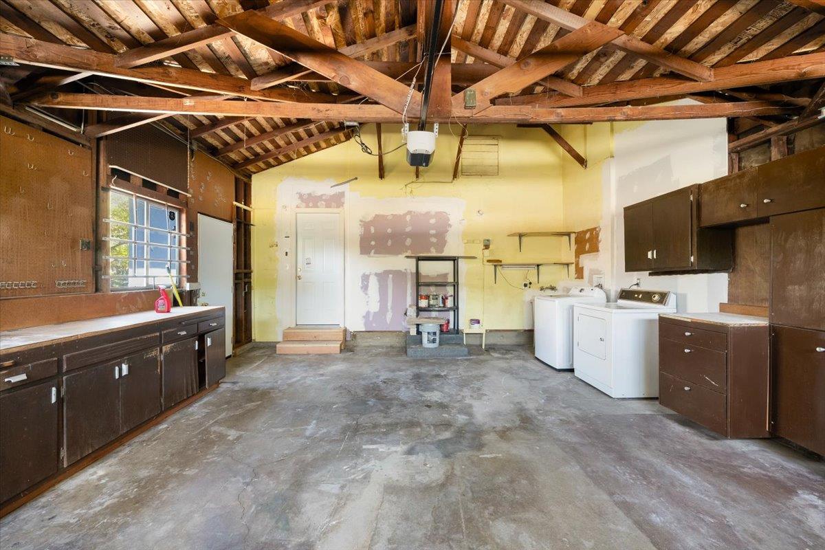 2321 Laredo Road