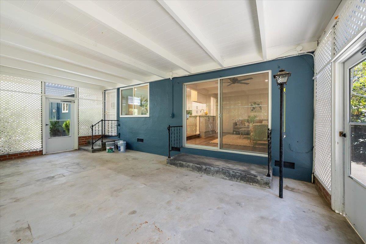 2321 Laredo Road