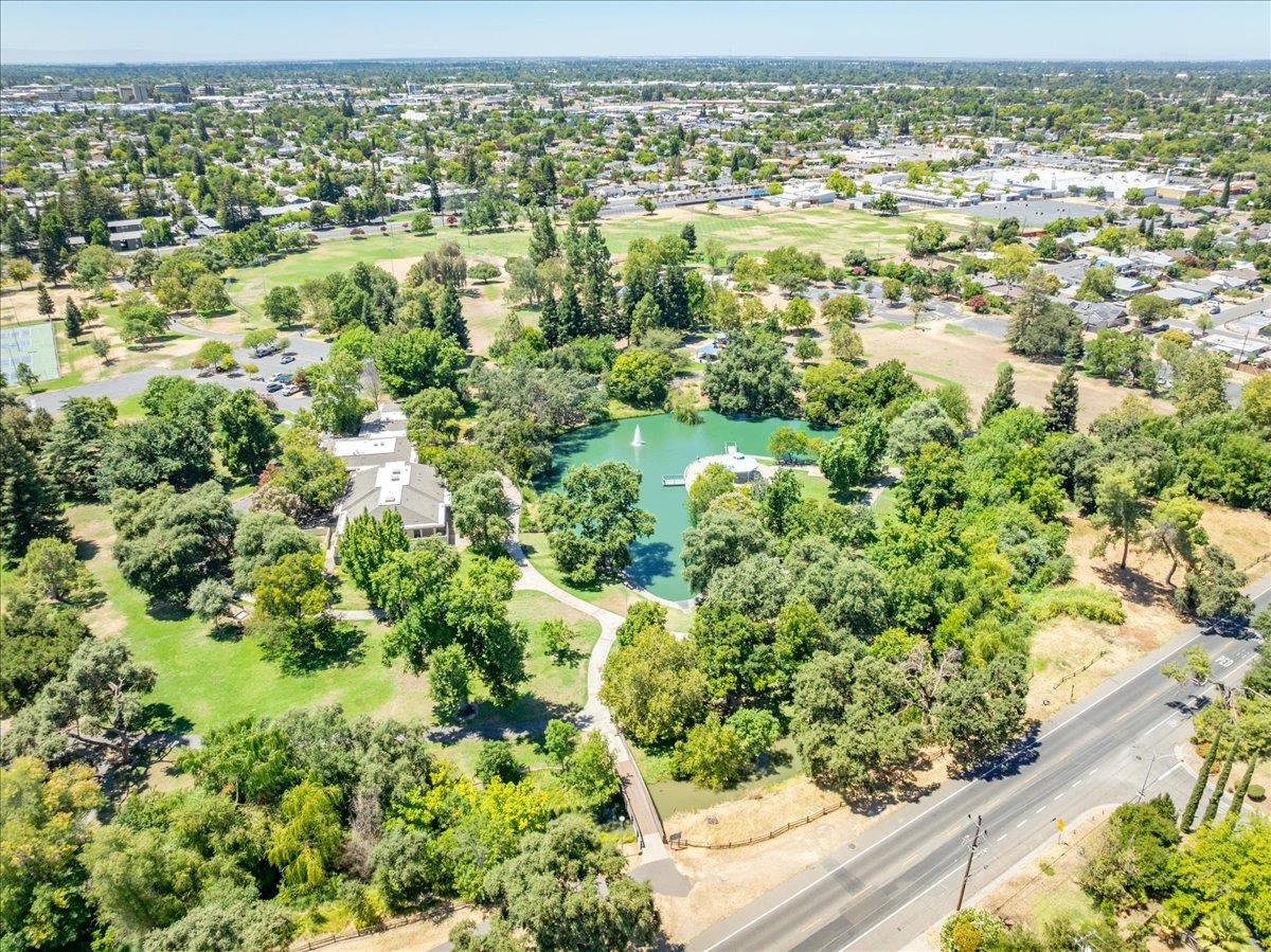 2321 Laredo Road