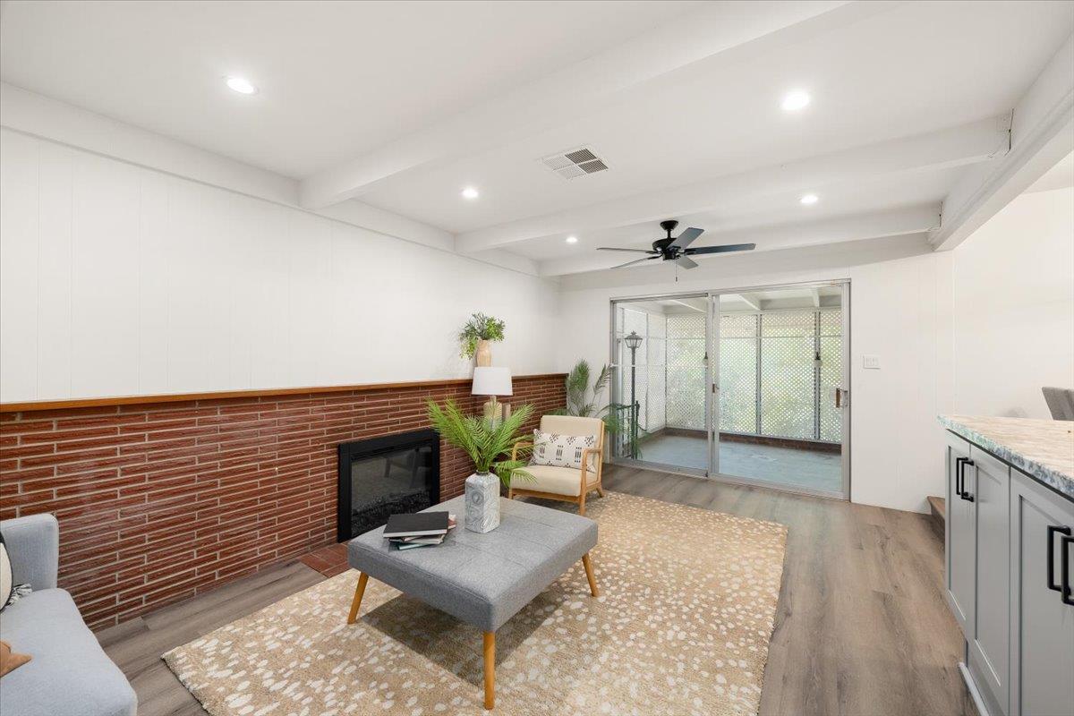 2321 Laredo Road