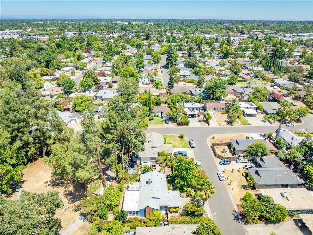 2321 Laredo Road