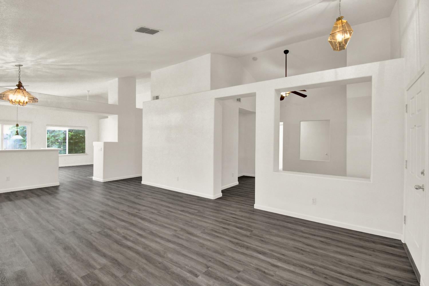 3104 Roland Gardens Lane