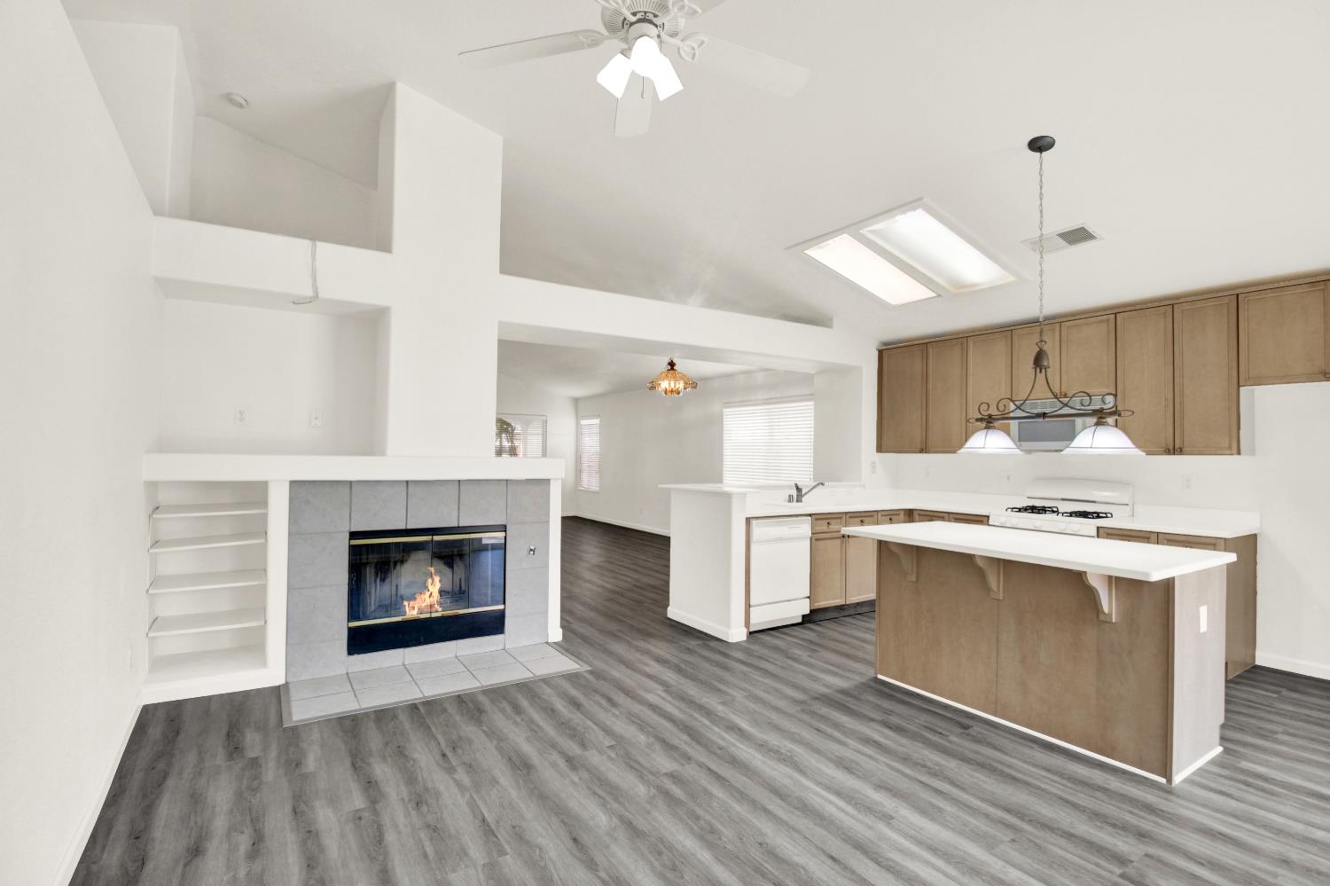 3104 Roland Gardens Lane