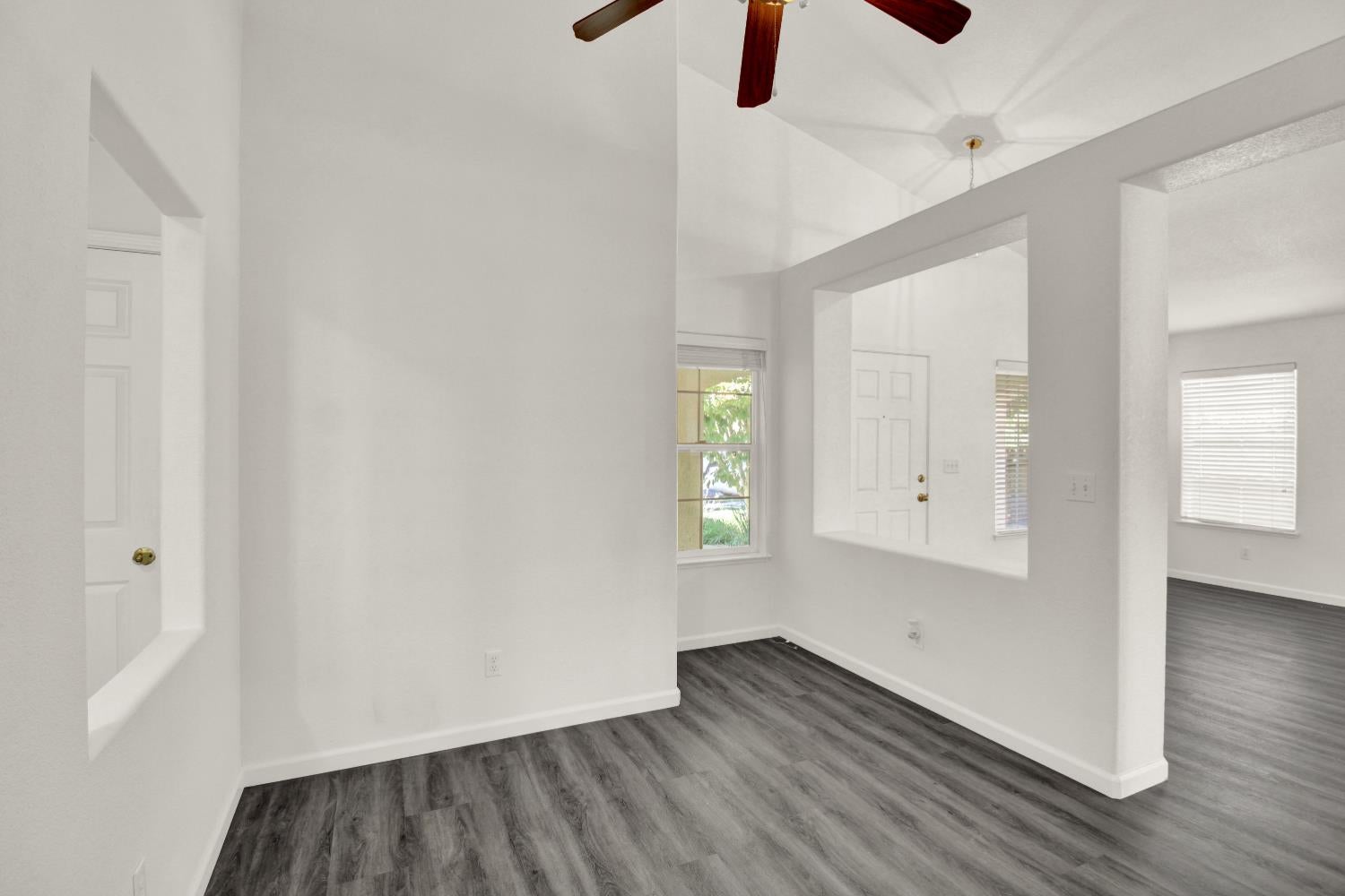 3104 Roland Gardens Lane
