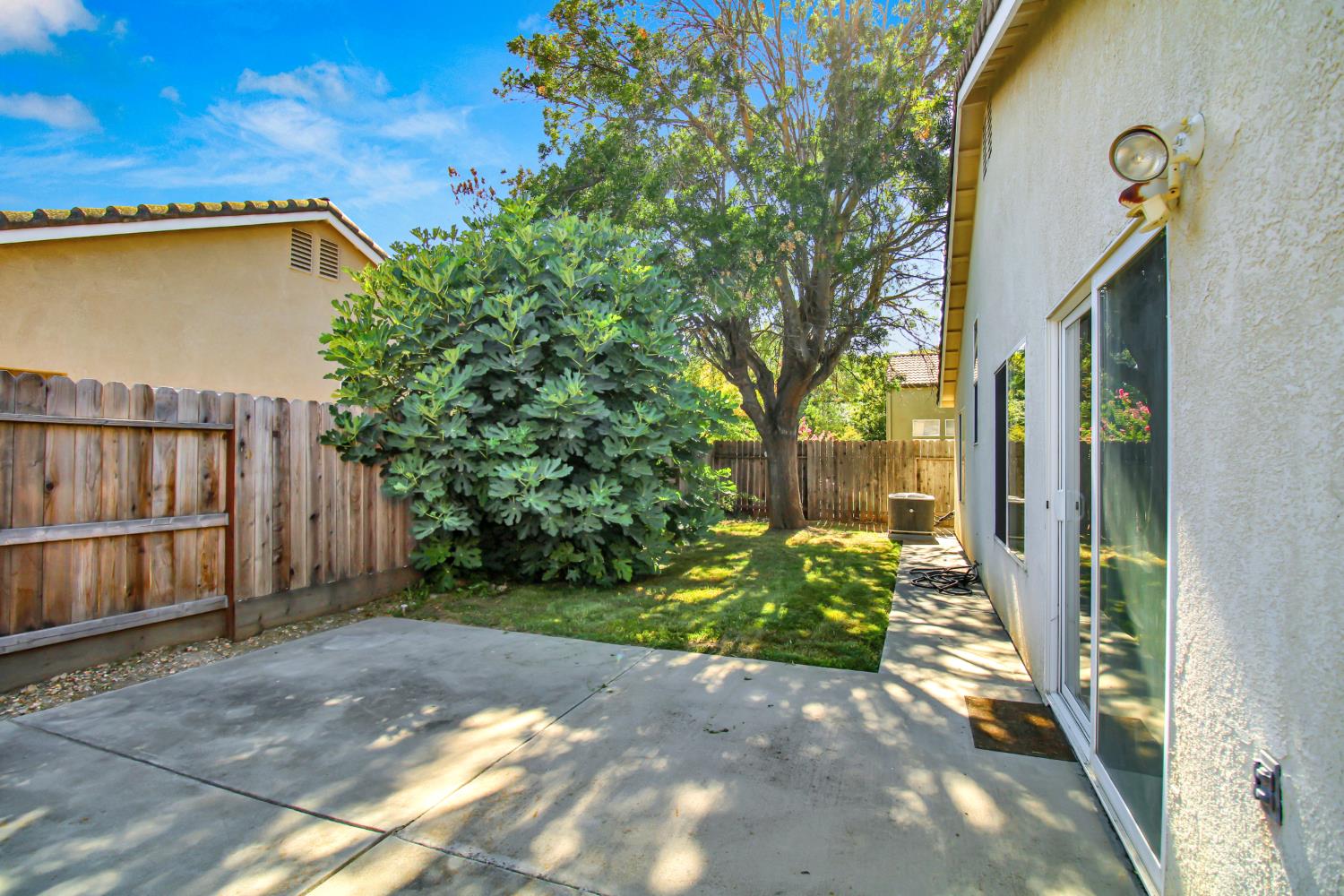3104 Roland Gardens Lane