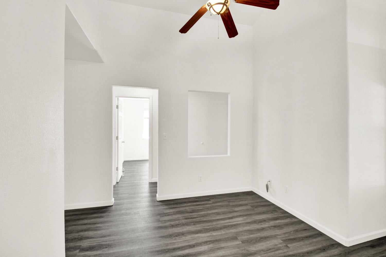 3104 Roland Gardens Lane