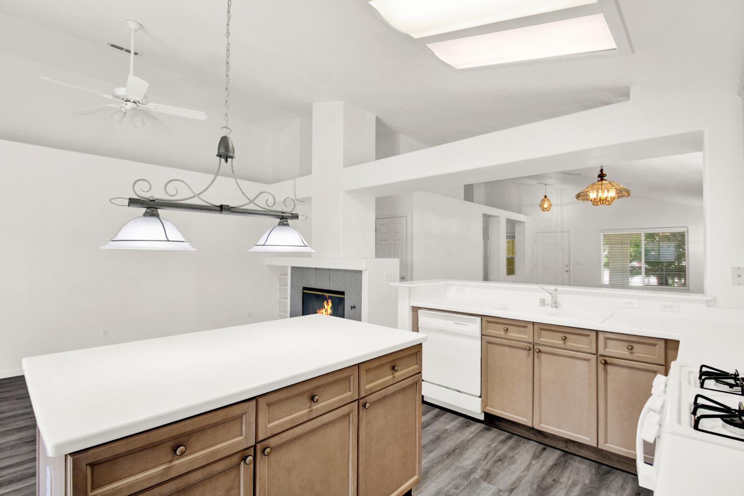 3104 Roland Gardens Lane
