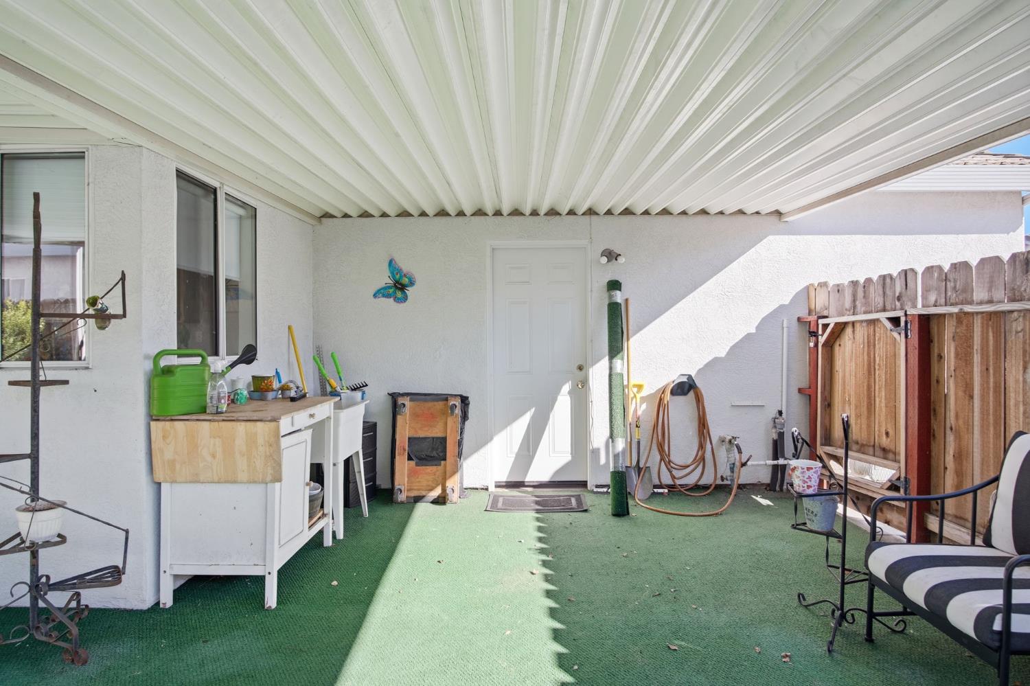 2702 Parkway