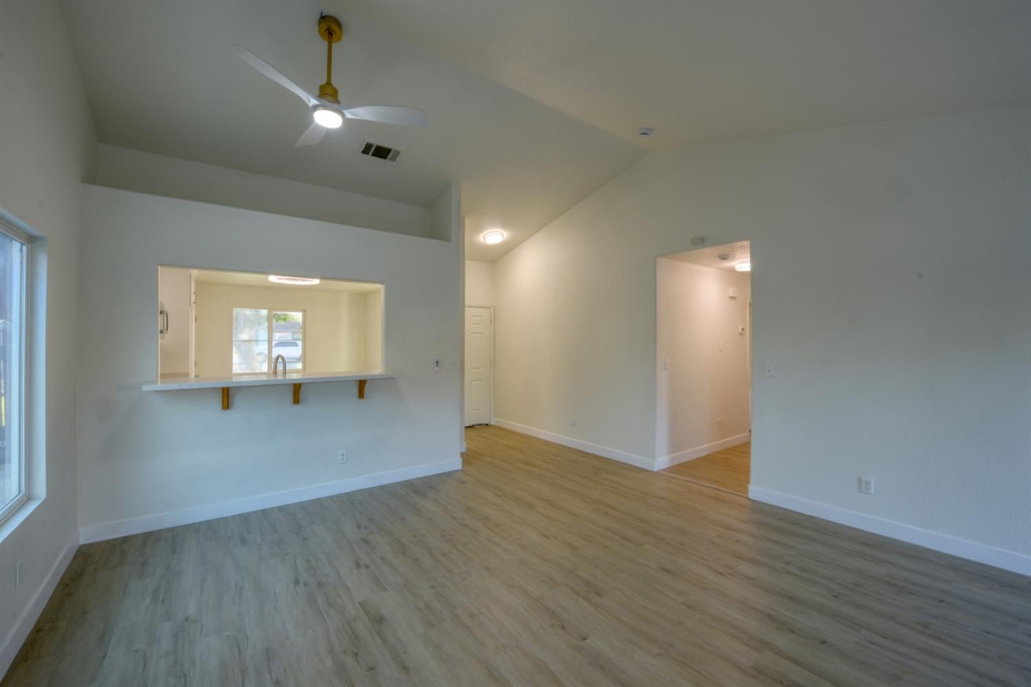 2242 Grand Canyon Way