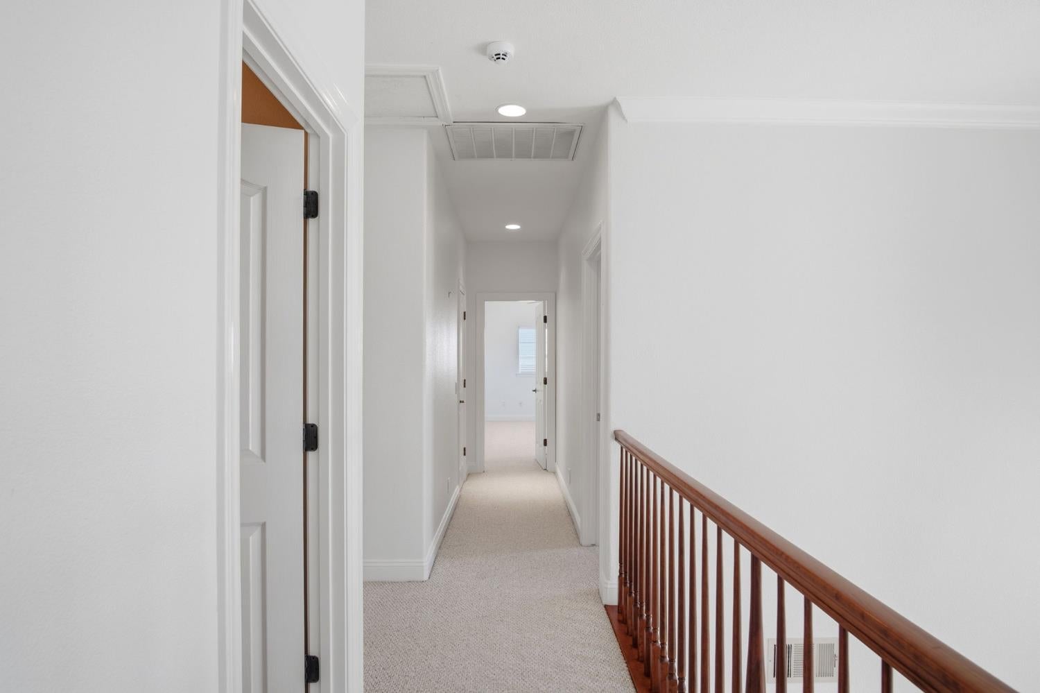2835 CASTLEVIEW Drive