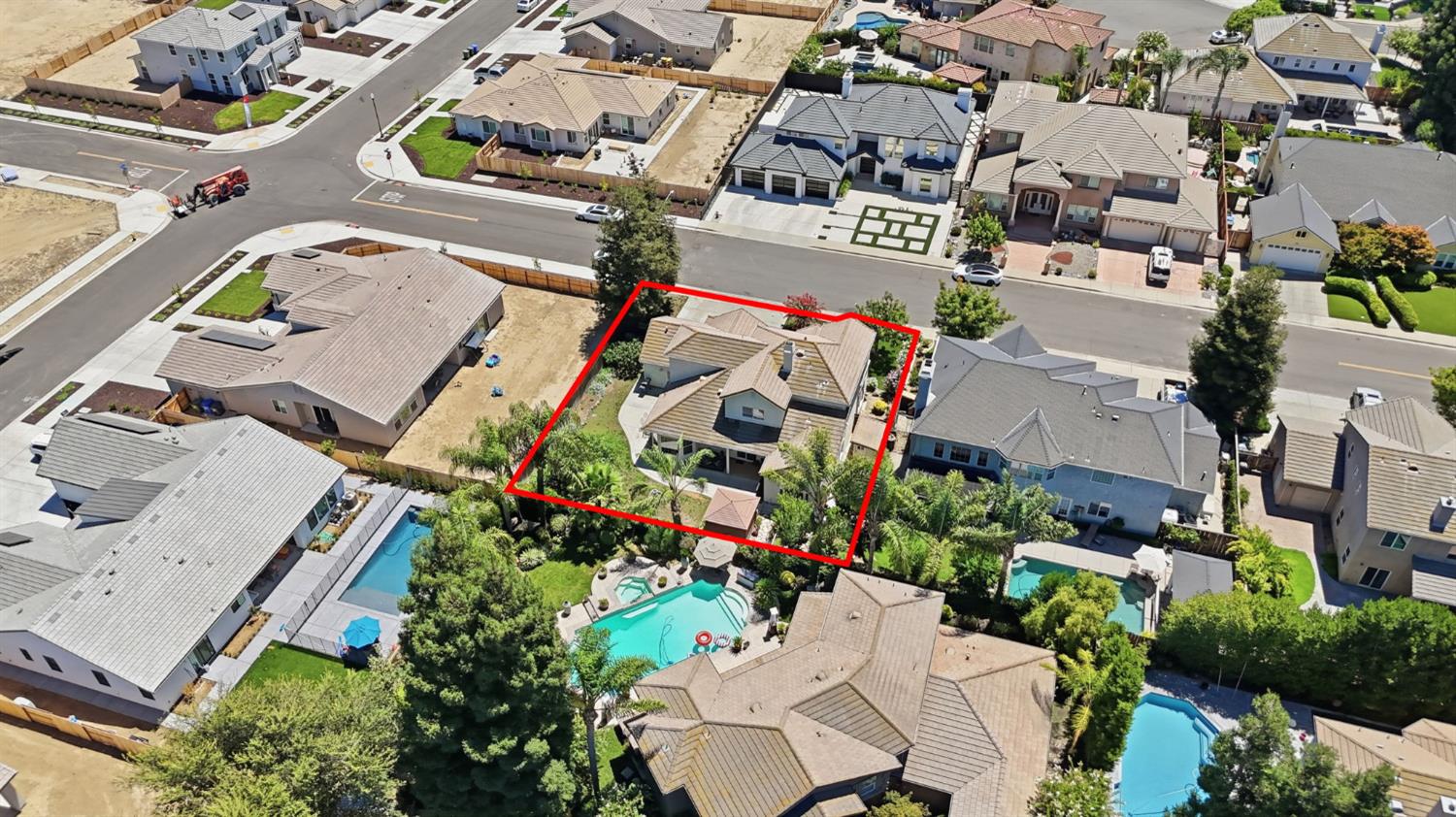 2835 CASTLEVIEW Drive