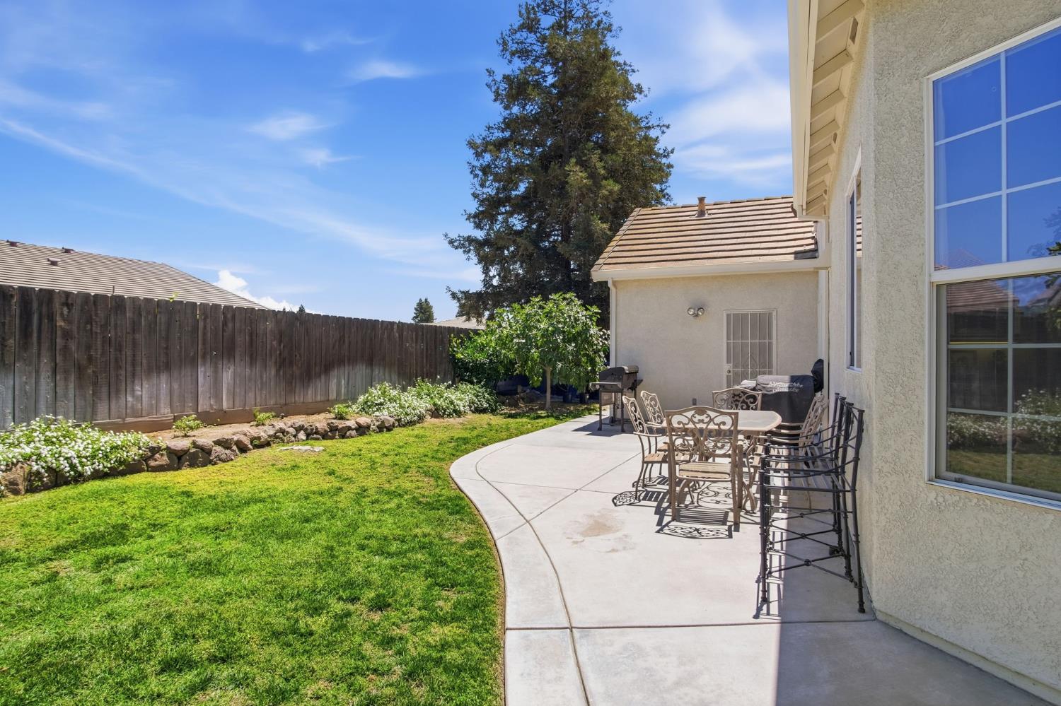 2835 CASTLEVIEW Drive