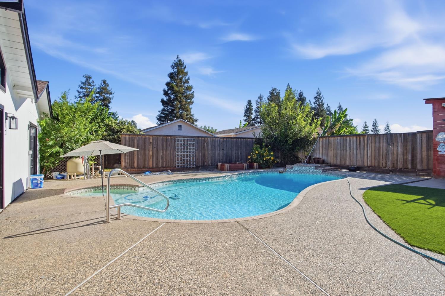 3010 Lester Road