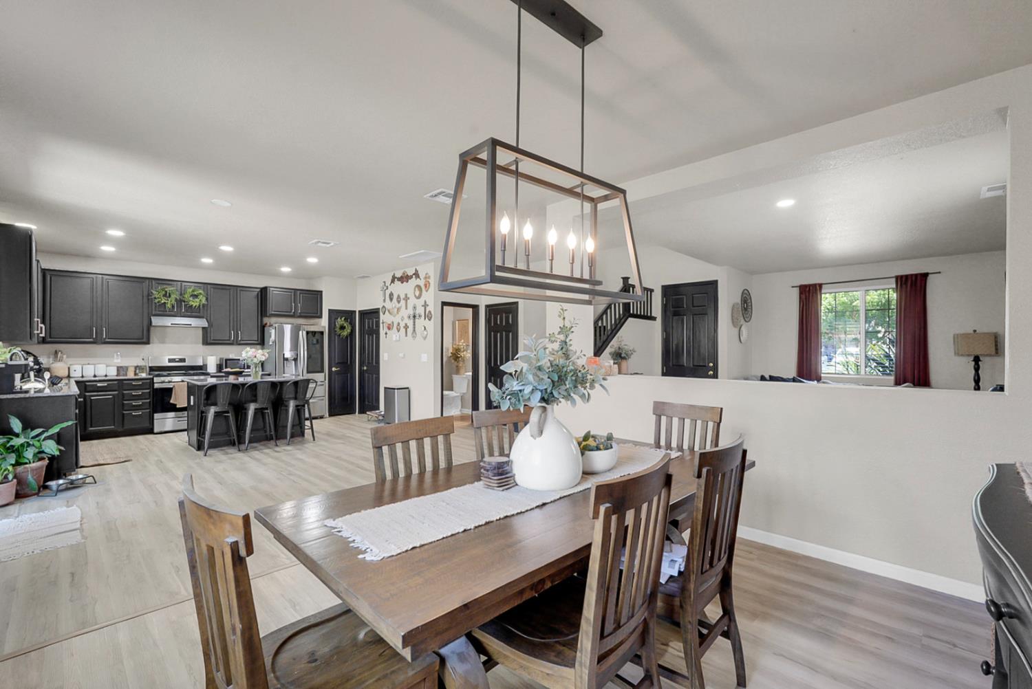 1443 Longhorn Lane