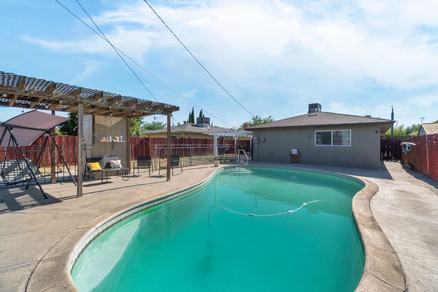 1016 Cutting Street