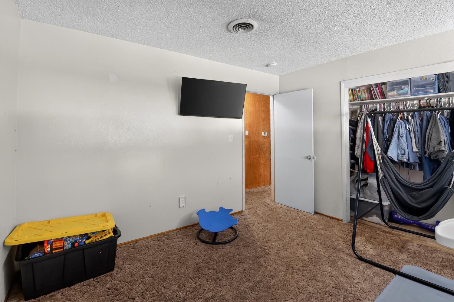 1200 Carver Road