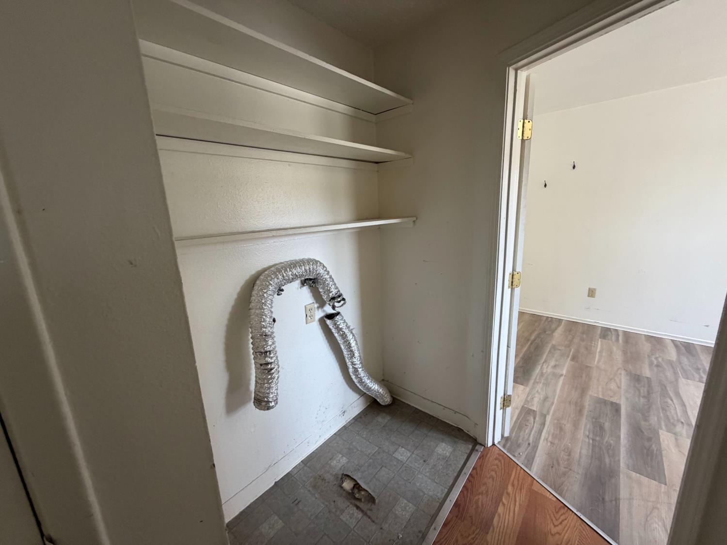 1200 Carver Road