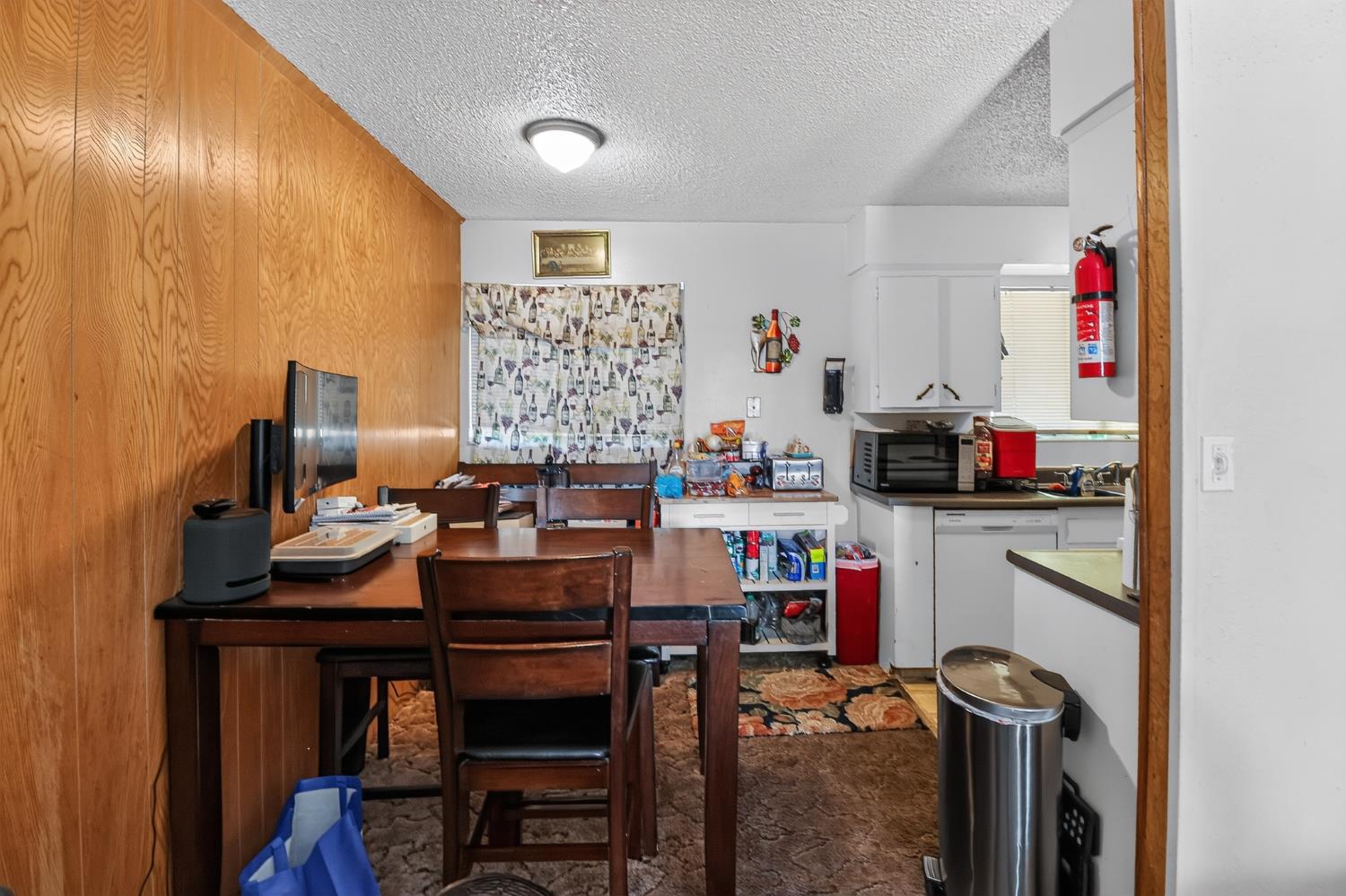1200 Carver Road