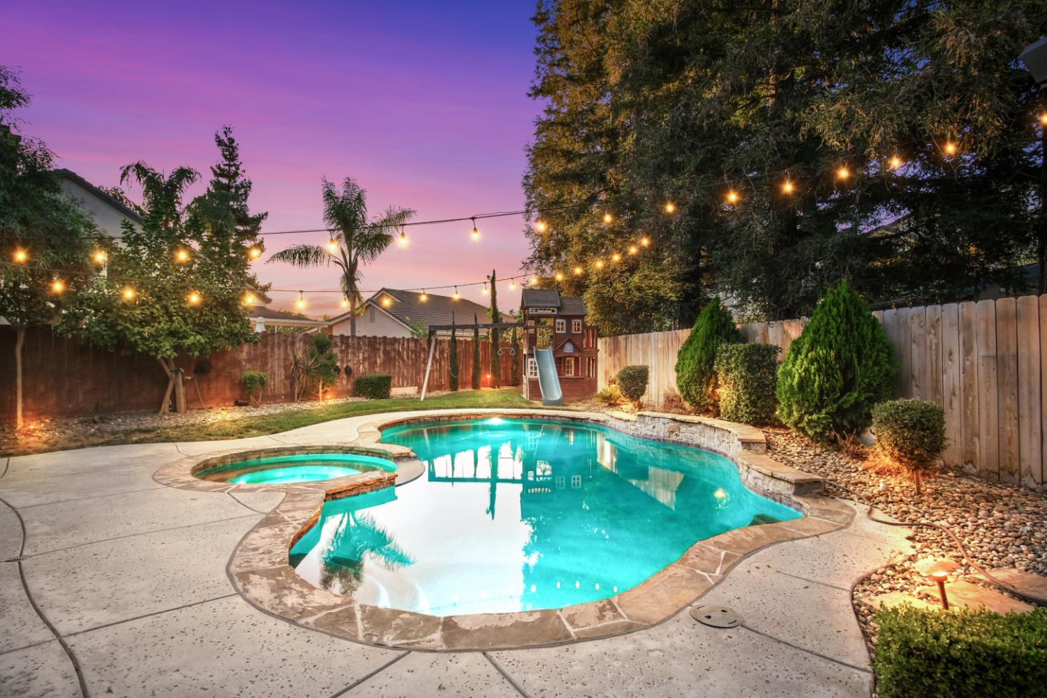 806 Ahern Court