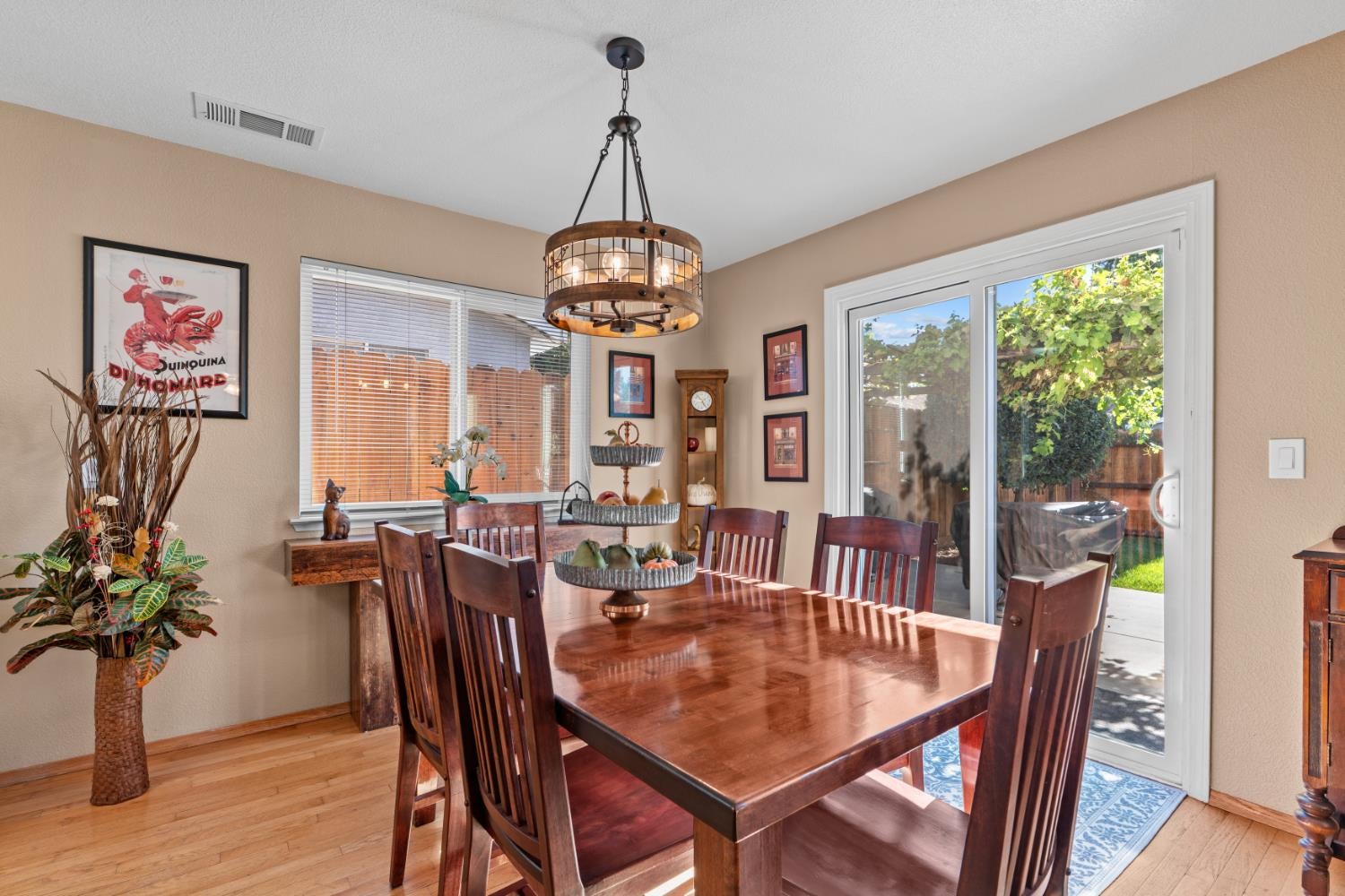 585 MORGAN CT