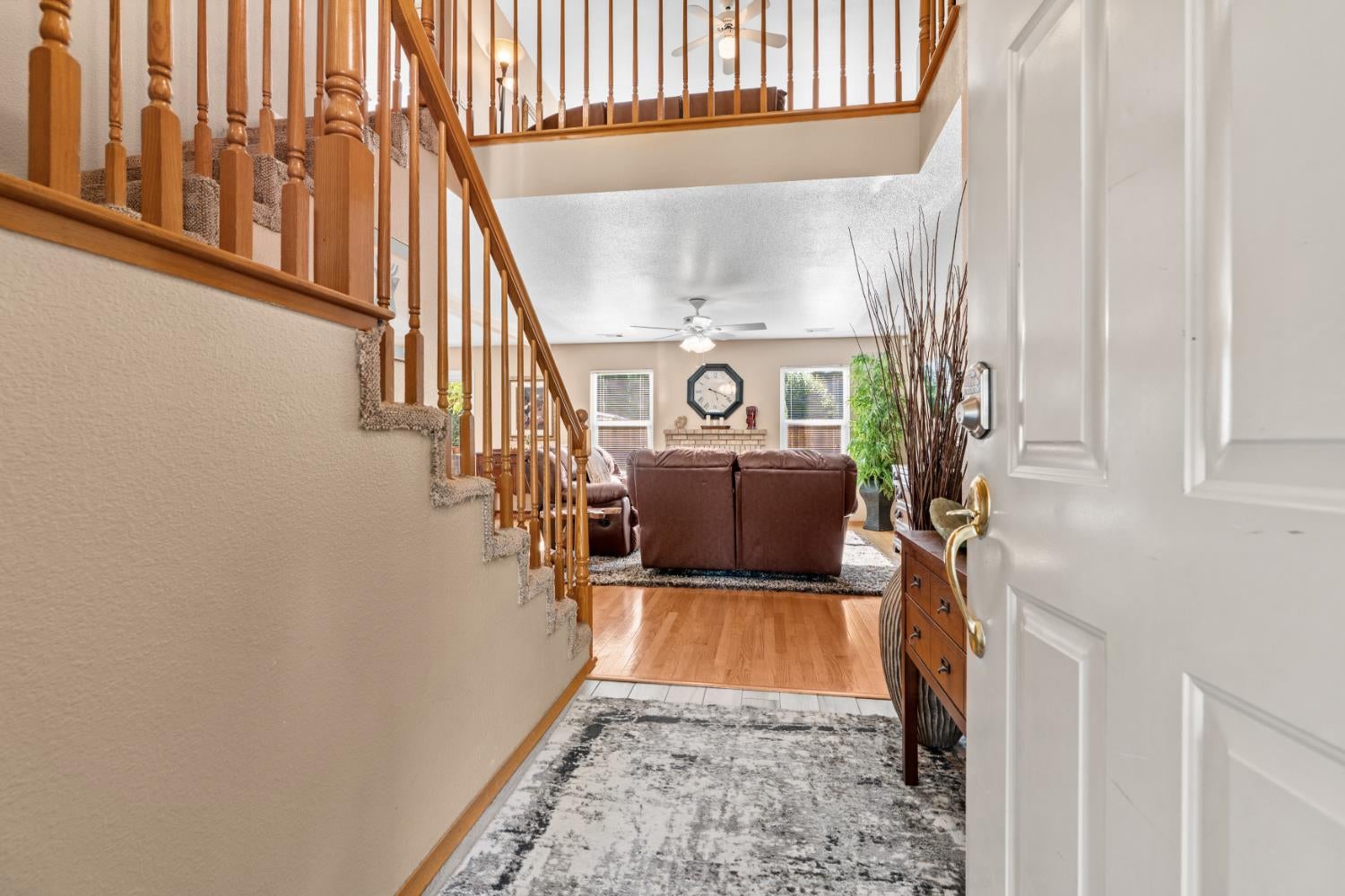 585 MORGAN CT