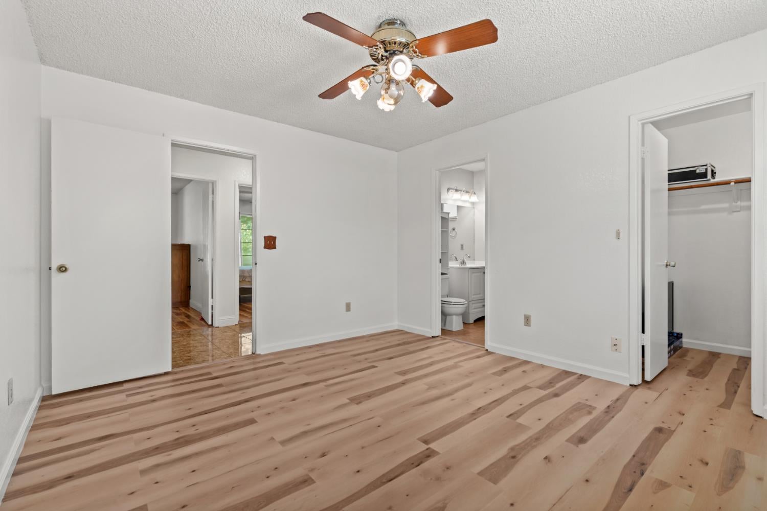 1044 Fruitbasket Lane
