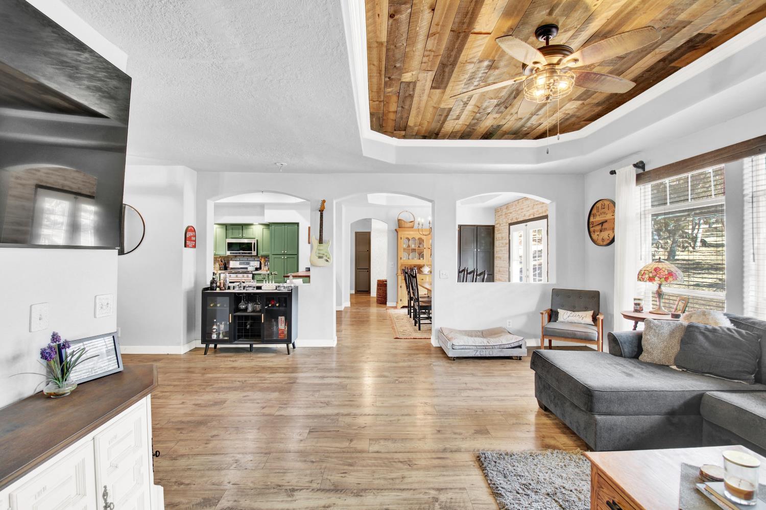4757 La Grange Road