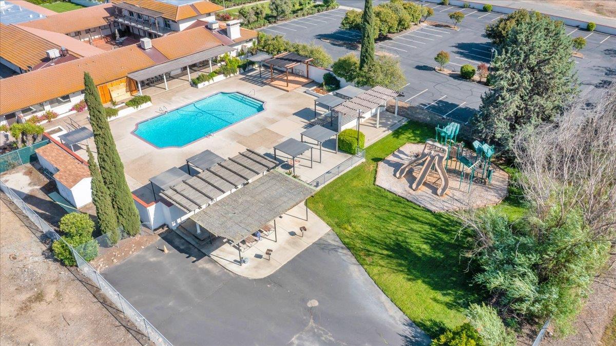 4757 La Grange Road