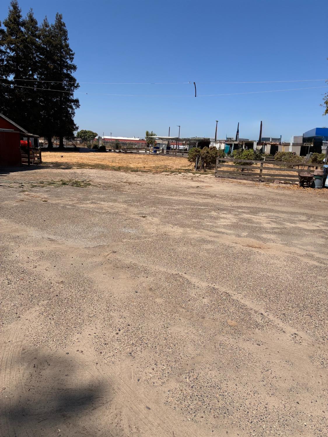 2100 W Main