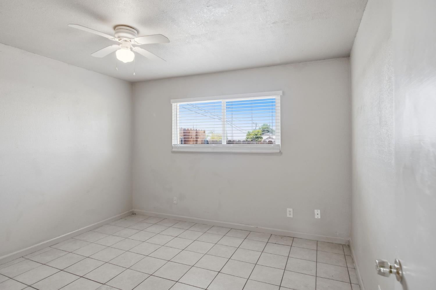636 Santa Fe