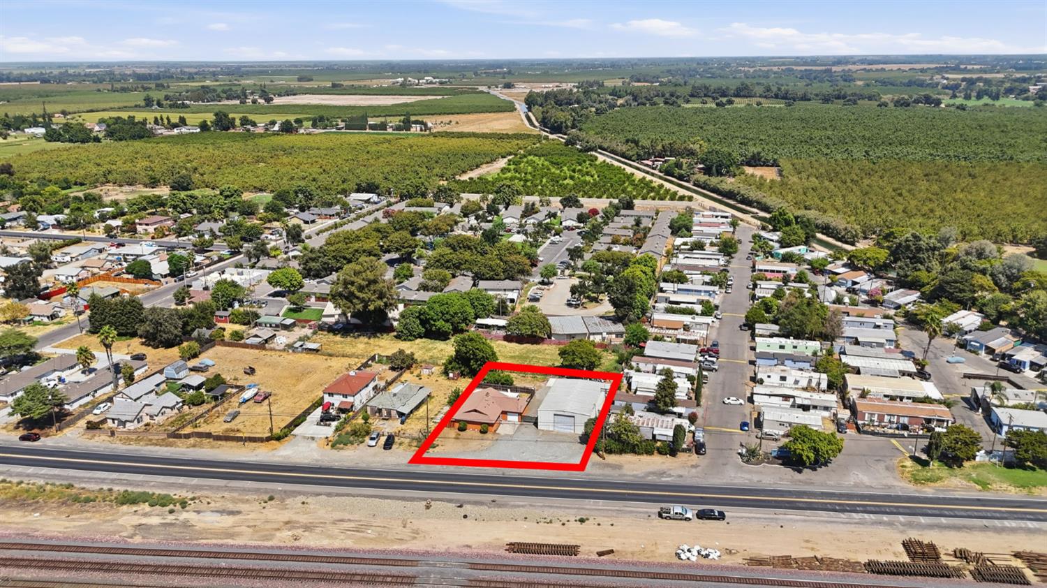 636 Santa Fe