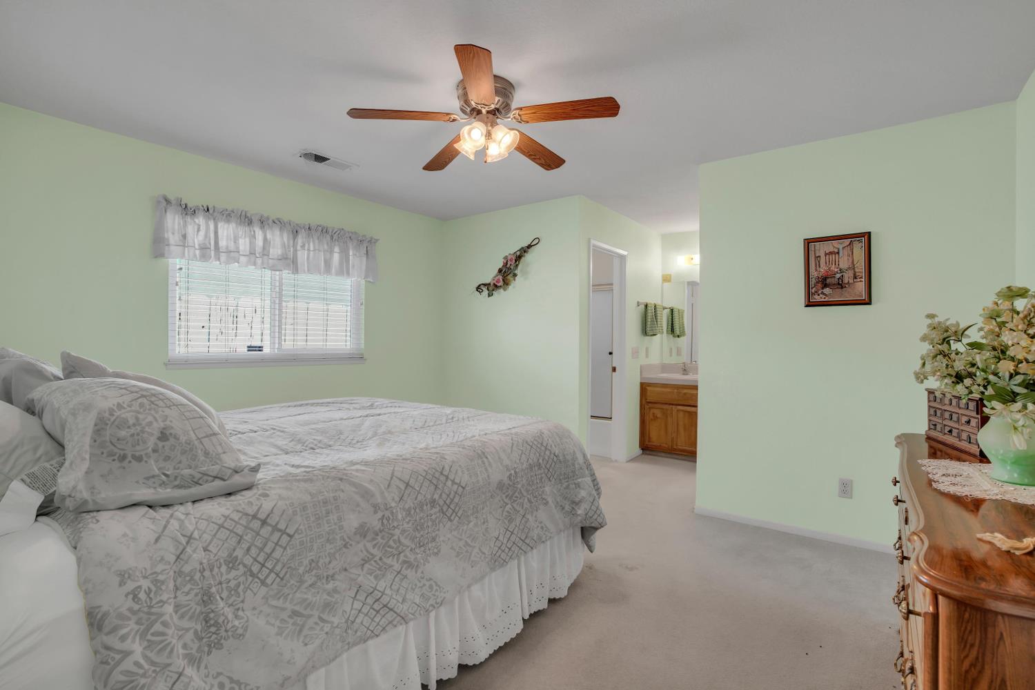1301 Windsor