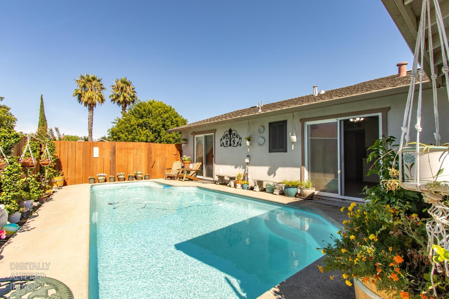 2050 Joett Drive